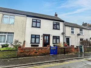 Photo 32- click for photo gallery